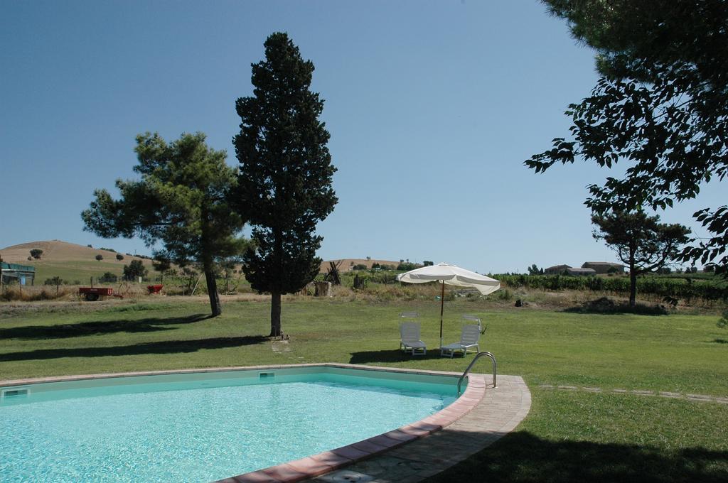 מונטיאנו Agriturismo Pian Dei Pini מראה חיצוני תמונה