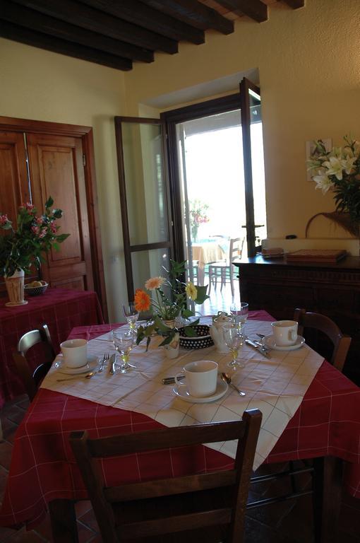 מונטיאנו Agriturismo Pian Dei Pini מראה חיצוני תמונה